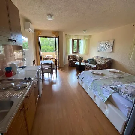 Rina Appartement *
