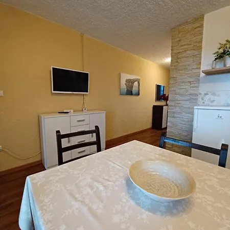 Apartment Rina
