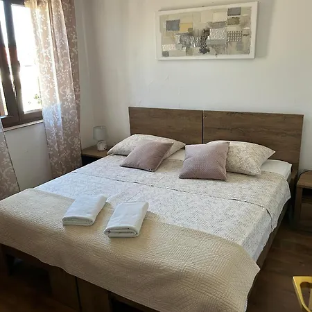 Rina Apartment *